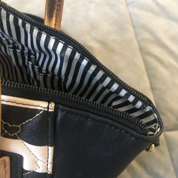 Betsey Johnson Handbag - Picture 7 of 8